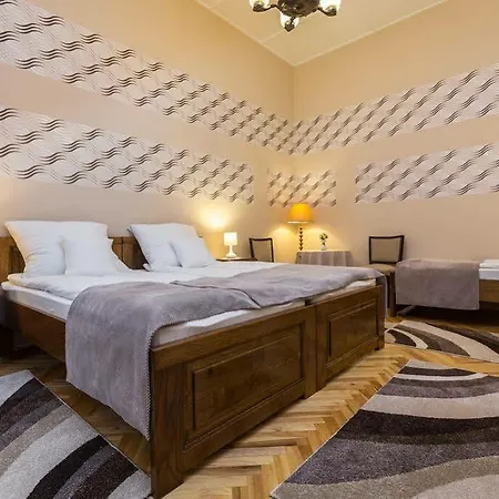 Belvarosi Apartman Segedín