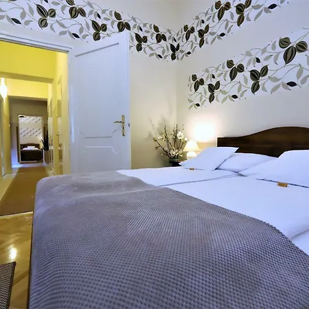 Apartmán Belvarosi Apartman *